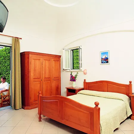 Angela Terme Hotel